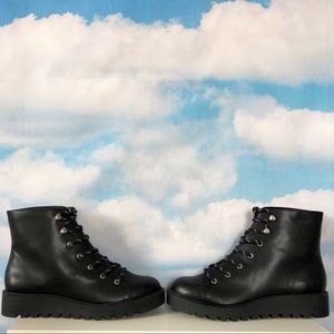 *sold* Black platform boots